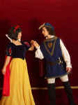 103-Biancaneve e principe.jpg (36531 byte)